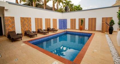 STAY AND HOMELY HOTEL