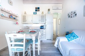Dining - Affittimoderni Paduledda - Residence Fantasy (Trinità d´Agultu e Vignola)