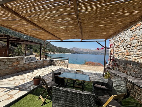 Villa Lagkadaki the sea view