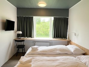 Classic Double or Twin Room | Free WiFi, bed sheets - Eiðar Hostel and Apartments (Eiðar)