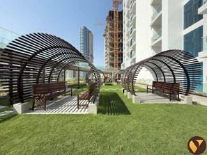 Área de estar no saguão