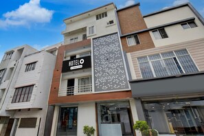 Exterior - Classic With Balcony Super Hotel O Mysore (Mysore)