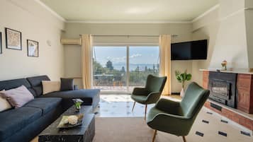 Apartament superior, vistes al mar | Sala d'estar