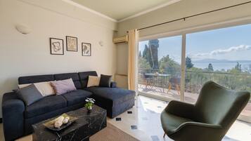 Appartamento Superior, vista mare | Area soggiorno