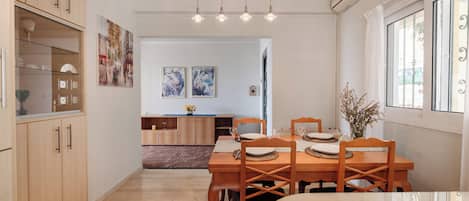 Superior Apartment, Sea View | Private kitchen