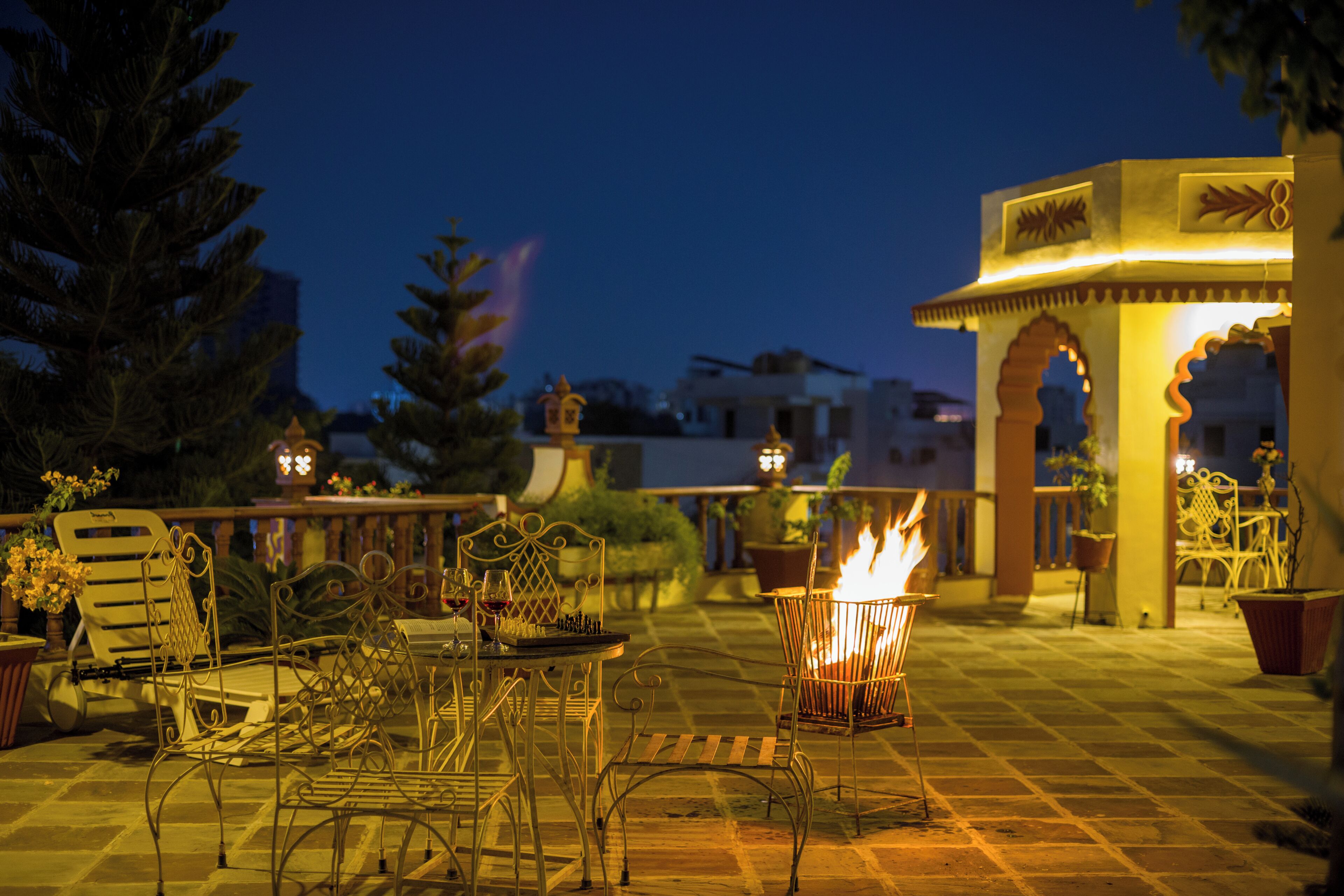 Tempat makan outdoor