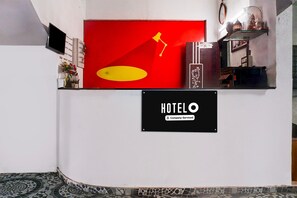하우스 | 리셉션