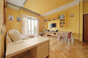 Living area - Aventino - Nice and cozy apartament for 4 close to the Circo Massimo (Roma)