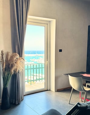 Interior - C-Home Otranto – Design Apartment with Panoramic Terrace (Otranto)