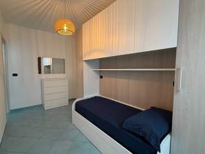 Room - Vrbo Property (Palinuro)