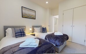 Apartment - Luxury Apartment - Town Centre North Stevenage (Stevenage)