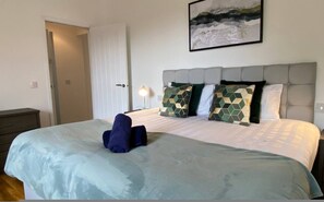 House - De Parys Premier Lodge 3 Stylish 2BR Bedford Apartment (Bedford)