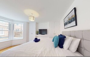 Apartment | 2 bedrooms - De Pary 2 Modern Bedford Apartment- Near Town Centre (Bedford)