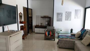 Ferienhaus, 3 Schlafzimmer, Raucher | Wohnzimmer