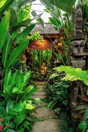 House, 2 Bedrooms, Private Pool, Garden View | Garden