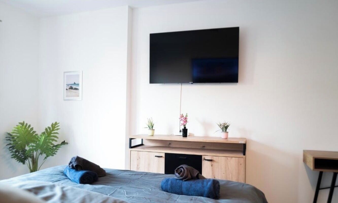 2 Schlafzimmer, Bügeleisen/Bügelbrett, WLAN, Bettwäsche