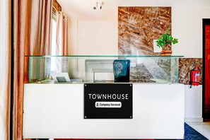 House | Reception