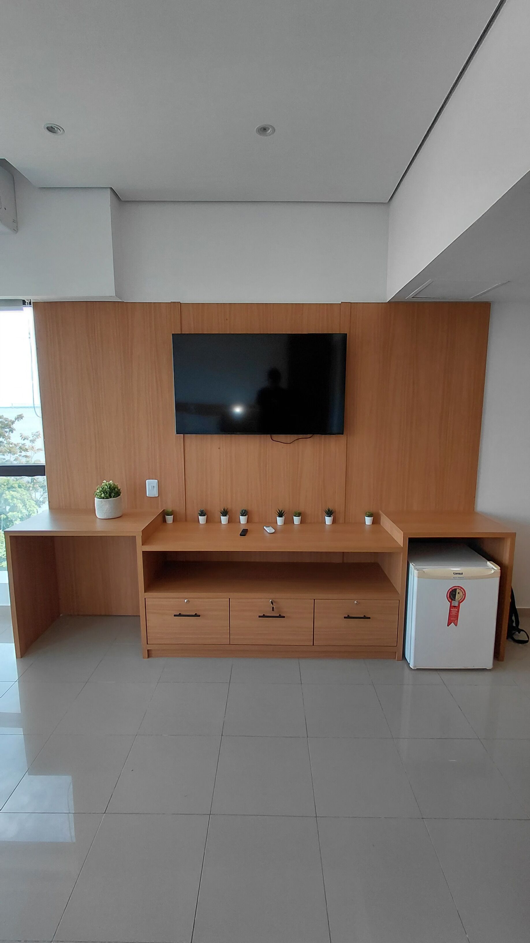 Deluxe Apartment, Kitchen, Beach View | Interior