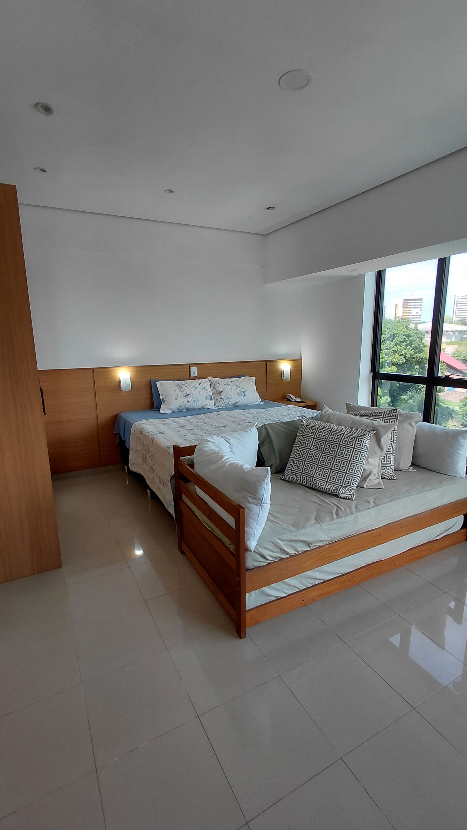 Deluxe Apartment, Kitchen, Beach View