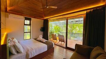 Deluxe Villa, Balcony