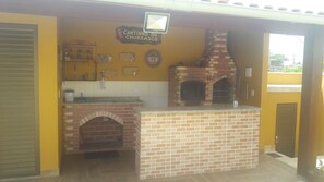 Terrace/patio - House in Figueira, Arraial do Cabo with 3 bedrooms, air conditioning and swimming pool. (Arraial do Cabo)