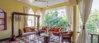 Alaya Stays sapphire 4 BHK Homestay