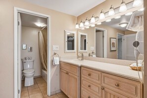 Condo, 1 Bedroom | Bathroom - Spacious 2br Oceanfront Loft - Unit C17 1 Bedroom Condo (Lahaina)