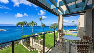 Condo, 1 Bedroom | Outdoor dining