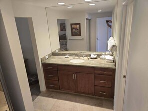 Condo, 1 Bedroom | Bathroom - Napili Point Oceanfront Family Loft - Unit C4 1 Bedroom Condo (Lahaina)