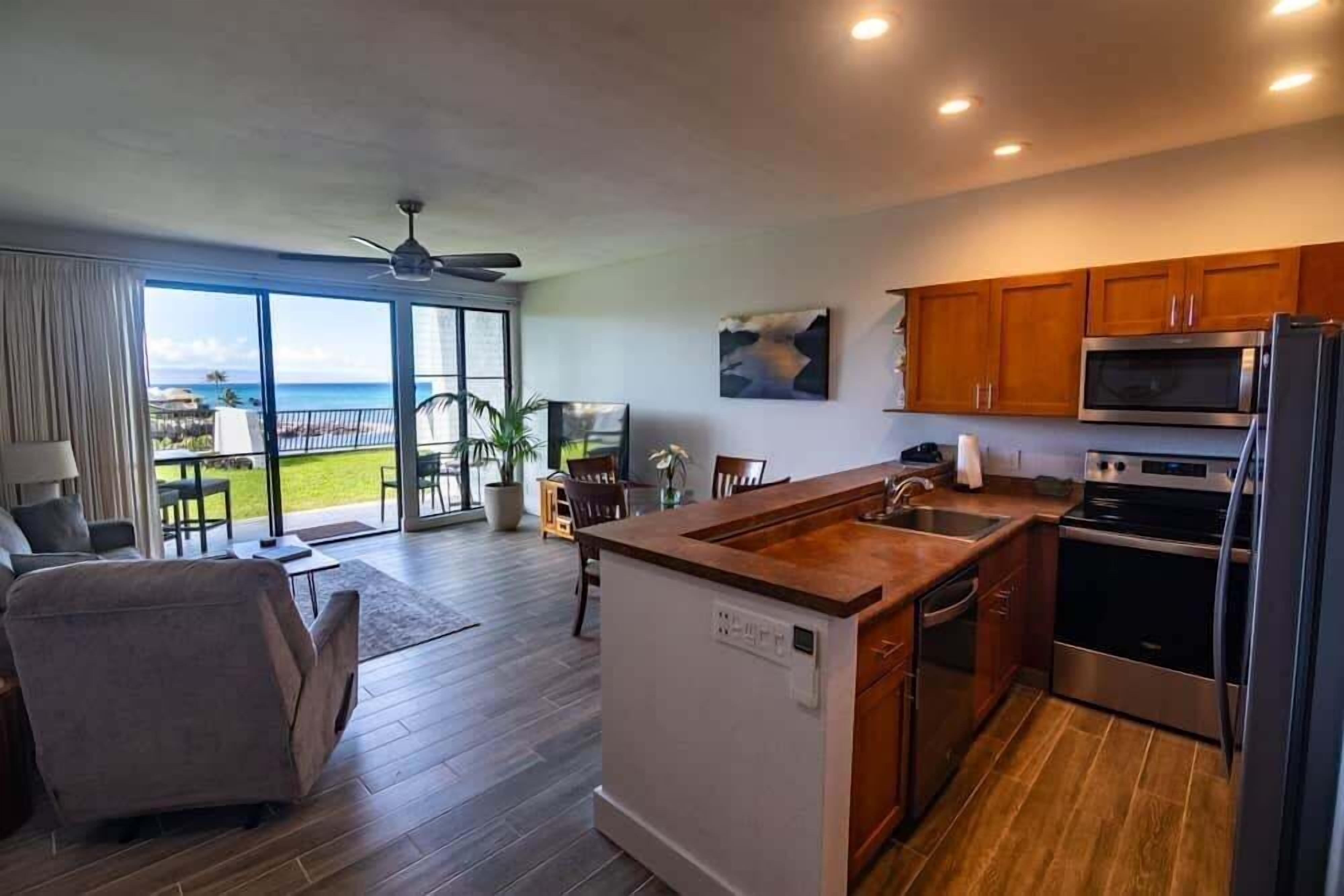 Condo, 1 Bedroom | Interior