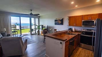 Condo, 1 Bedroom | Interior