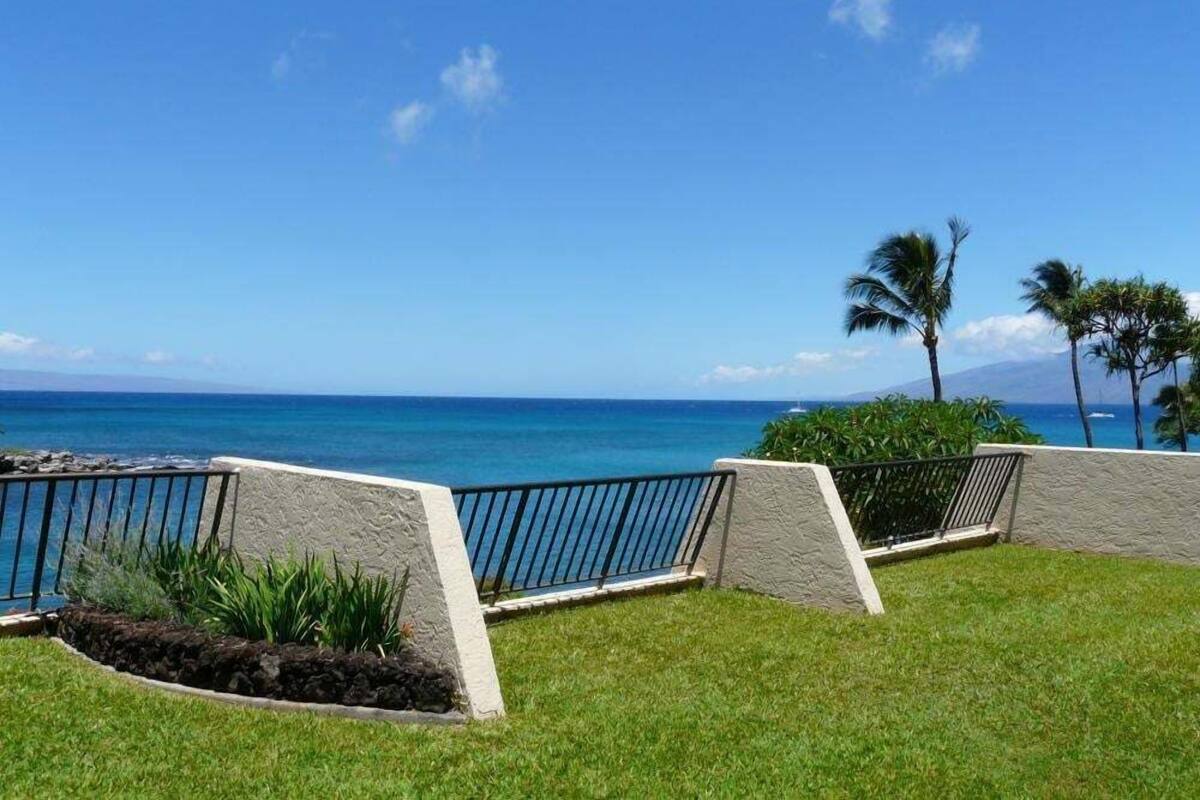 Condo, 1 Bedroom | Property grounds