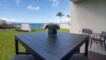 Condo, 1 Bedroom | Outdoor dining