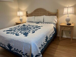 Condo, 1 Bedroom - Prime Oceanfront 2br Loft - Unit C10 1 Bedroom Condo (Lahaina)