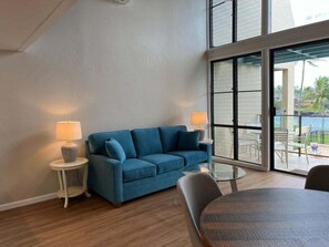 Condo, 1 habitación | Área de sala de estar