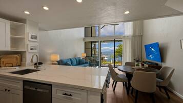 Condo, 1 Bedroom | Interior