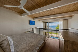 1 bedroom, free WiFi - Prime Oceanfront 2br Loft - Unit C10 1 Bedroom Condo (Lahaina)