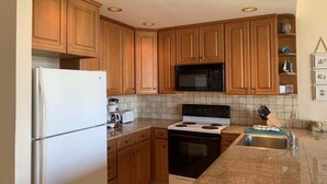 Condo, 1 Bedroom | Dapur peribadi