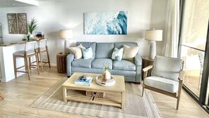Condo, 1 phòng ngủ | Khu phòng khách