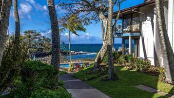 Condo, 1 Bedroom | Property grounds