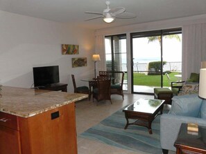 Living area - Point Oceanfront Condo Near Napili Bay - Unit B6 1 Bedroom Condo (Lahaina)