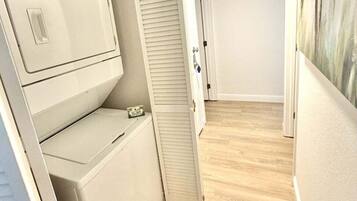 Condo, 1 Bedroom | Interior