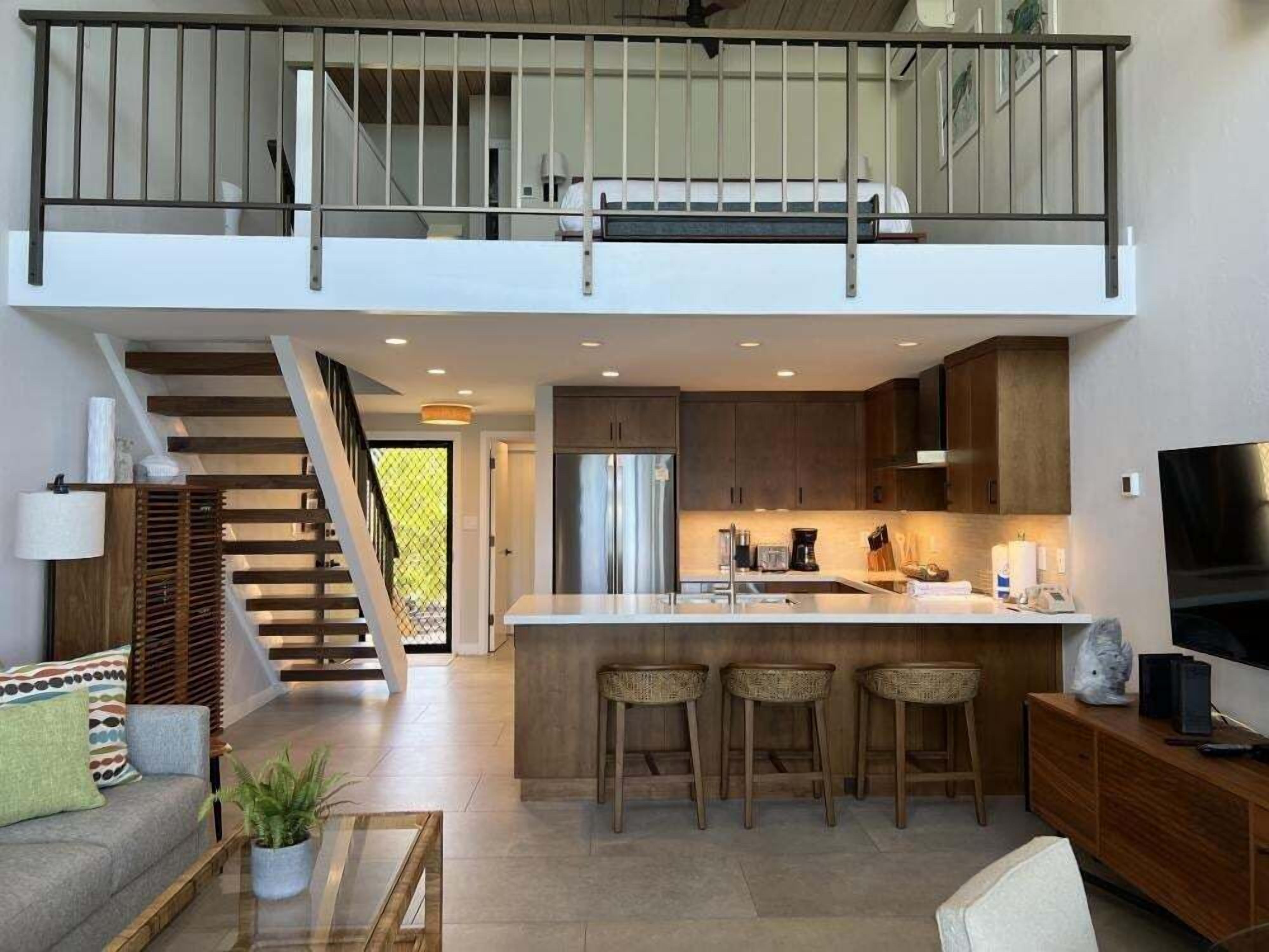 المنشأة من الداخل