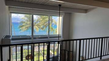 Condo, 1 Bedroom | Bahagian dalam