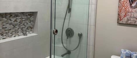Condo, 1 Bedroom | Bathroom | Towels