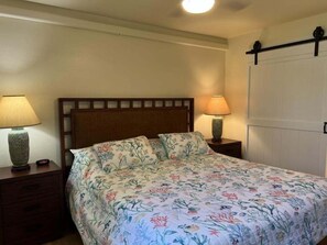 Condo, 1 Bedroom - Oceanfront Condo Near Napili Bay 1br - Unit B19 1 Bedroom Condo (Lahaina)