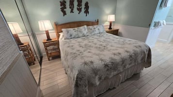 Condo, 1 Bedroom | 1 bedroom, WiFi (free)