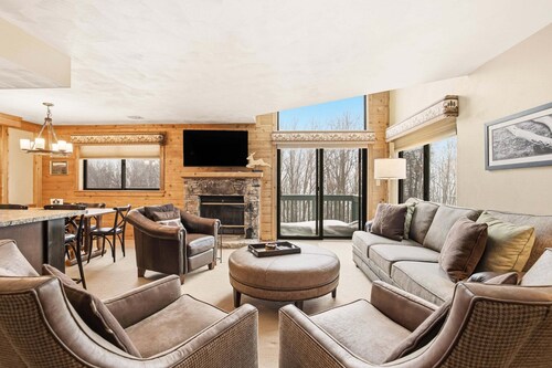 Seven Springs Meadowridge 3brloft Premier-cssv8011 3 Bedroom Condo