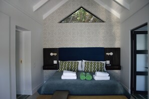 Luxury Cottage, Private Pool, Mountain View - Monkscowl Estate (Stellenbosch)