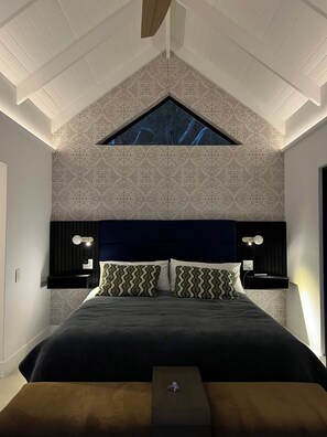 Luksus-feriehus - privat pool - bjergudsigt